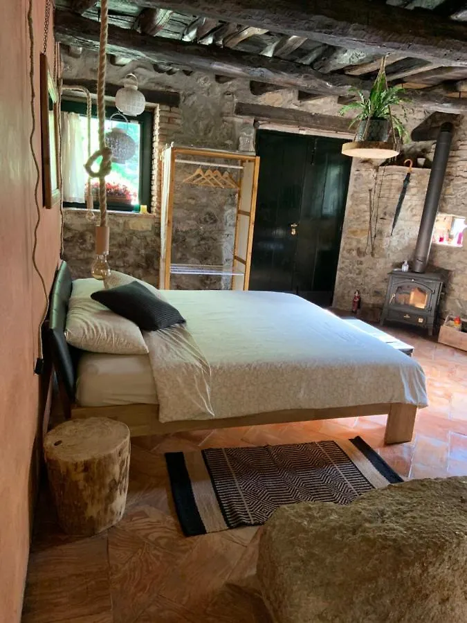 Il Mulino Di Valeria Hotel Canzo Casa de hóspedes