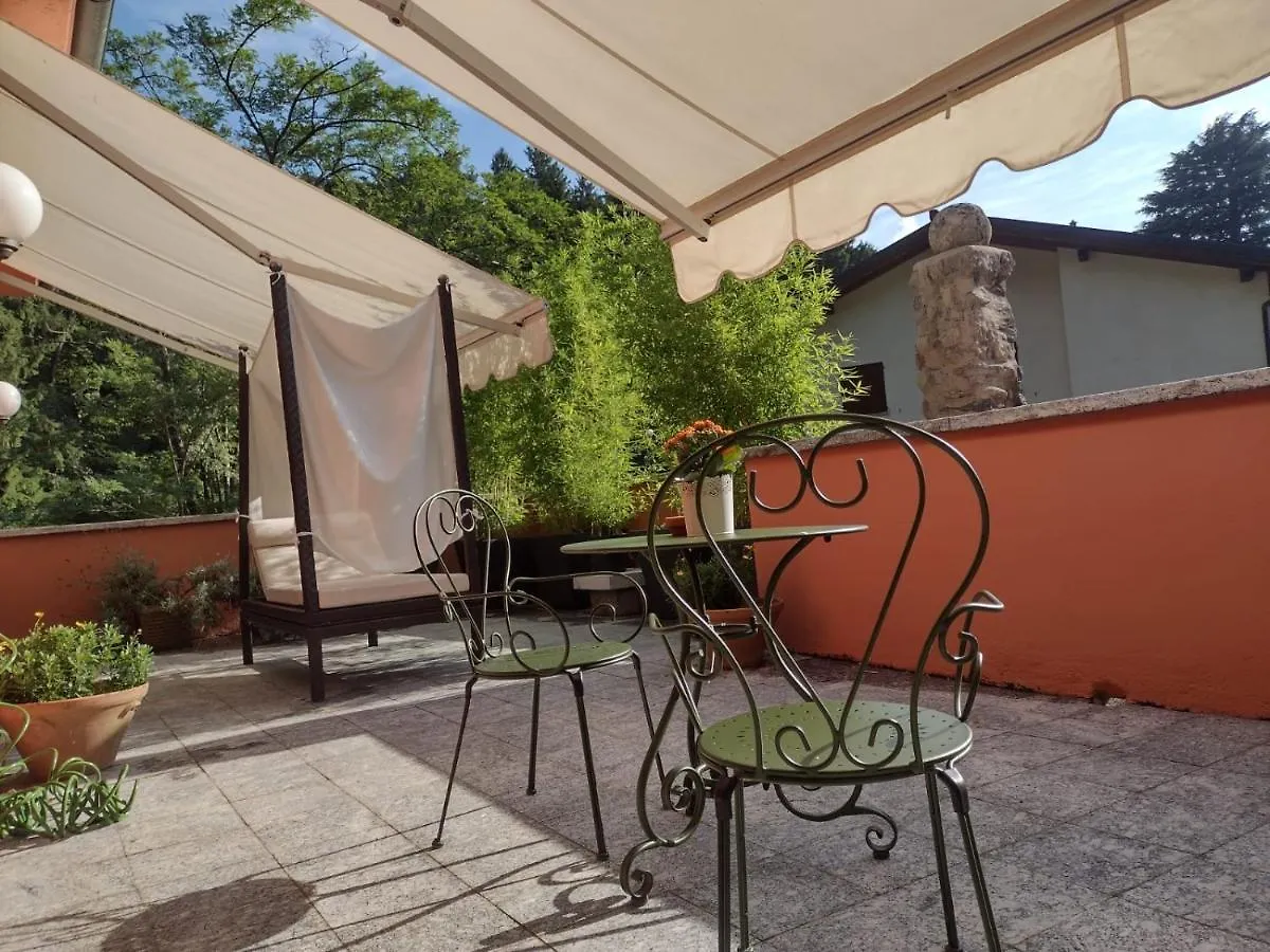 Gasthof Hotel Il Mulino Di Valeria Canzo Italien